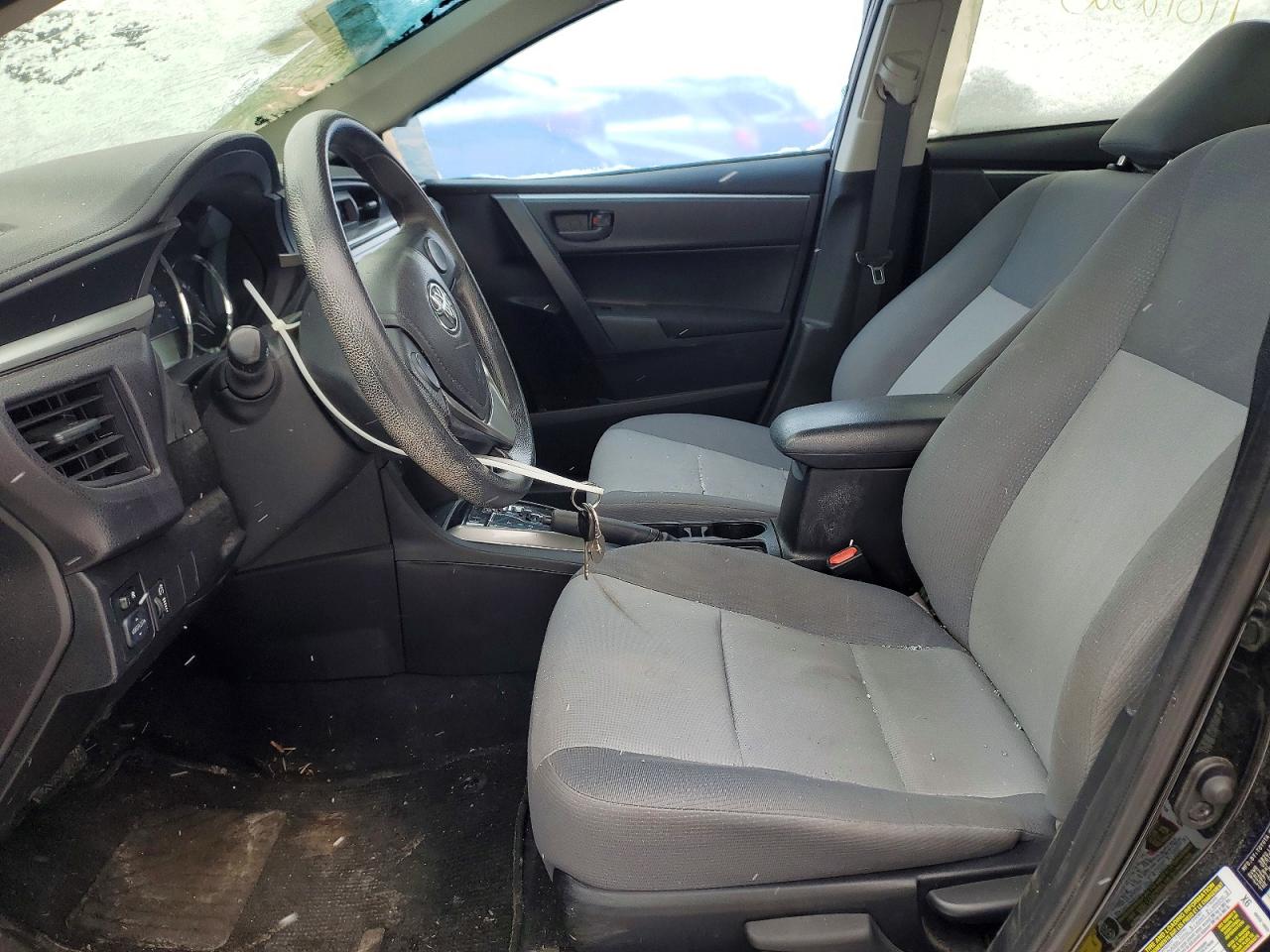 2014 TOYOTA COROLLA L photo 7