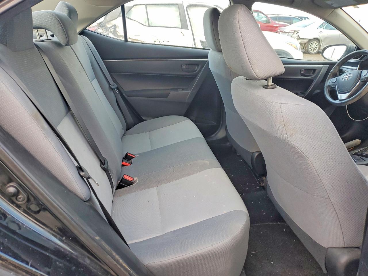 2014 TOYOTA COROLLA L photo 10