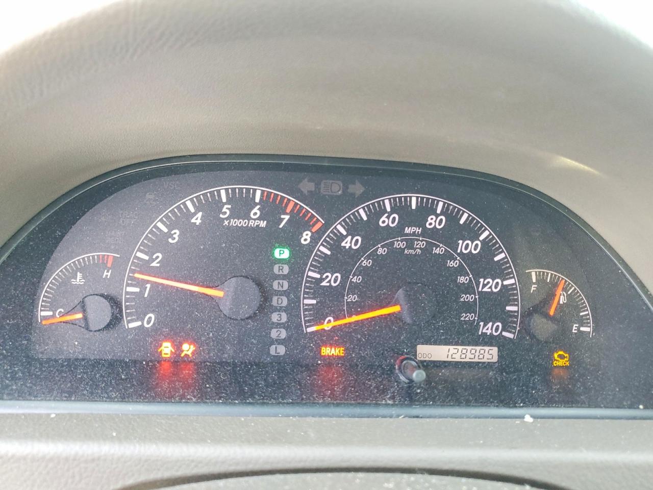 2005 TOYOTA CAMRY LE photo 9