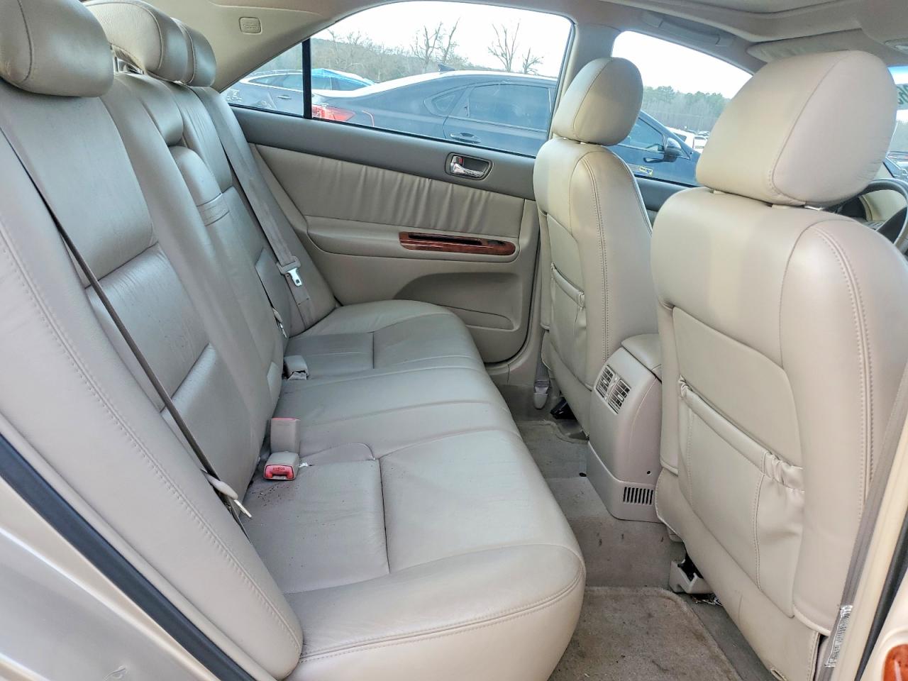 2005 TOYOTA CAMRY LE photo 10