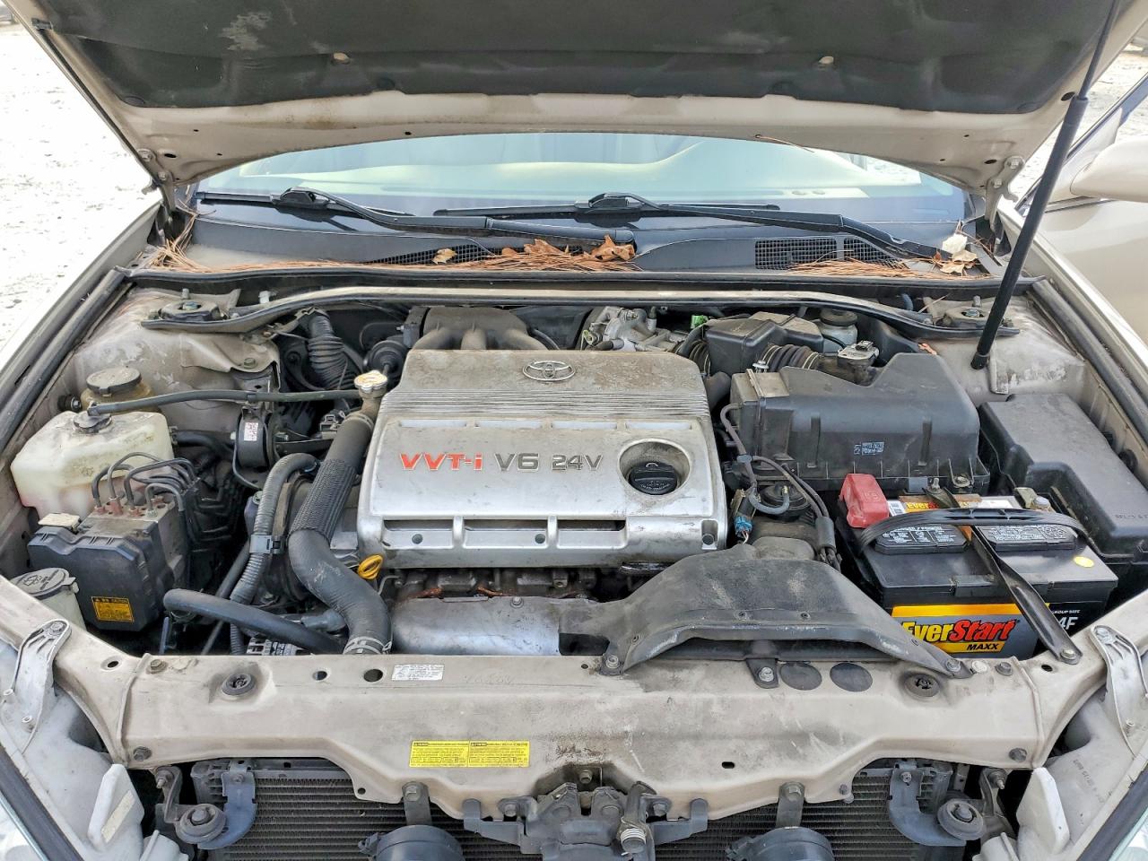 2005 TOYOTA CAMRY LE photo 11