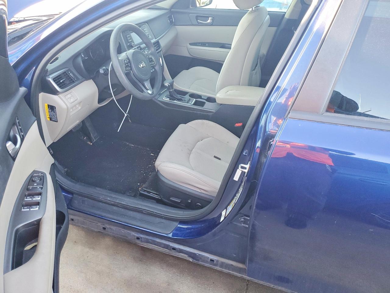 2016 KIA OPTIMA LX photo 7