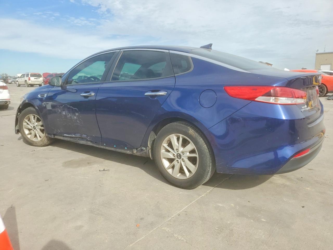 2016 KIA OPTIMA LX photo 2