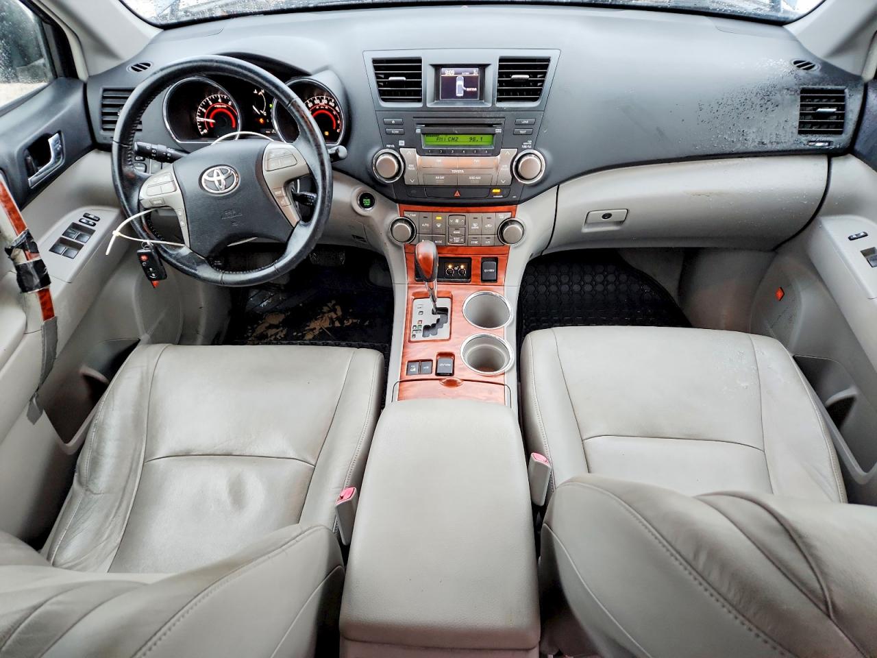 2009 TOYOTA HIGHLANDER LIMITED photo 8