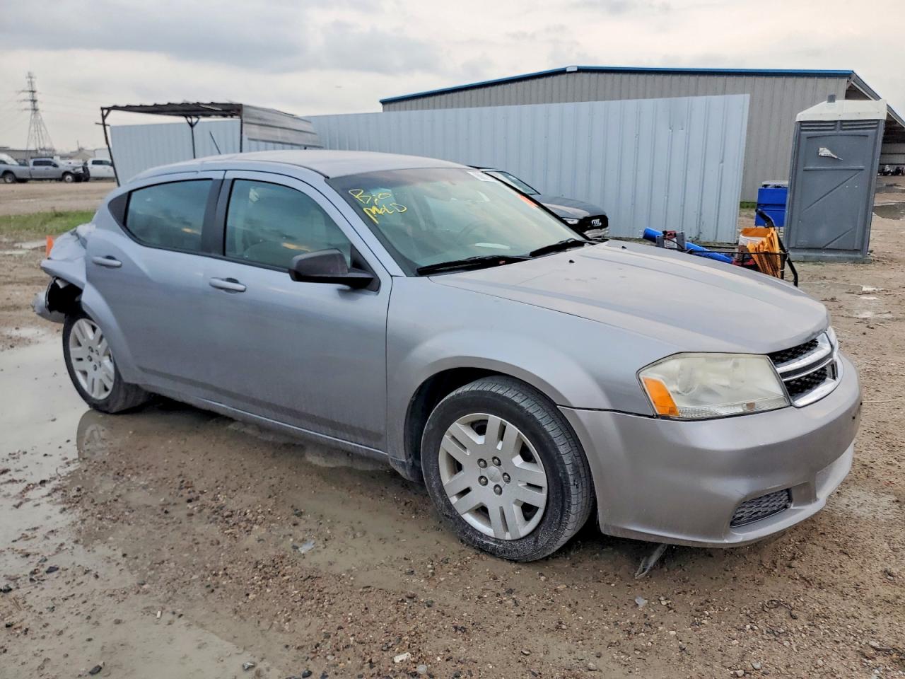 2014 DODGE AVENGER SE photo 4