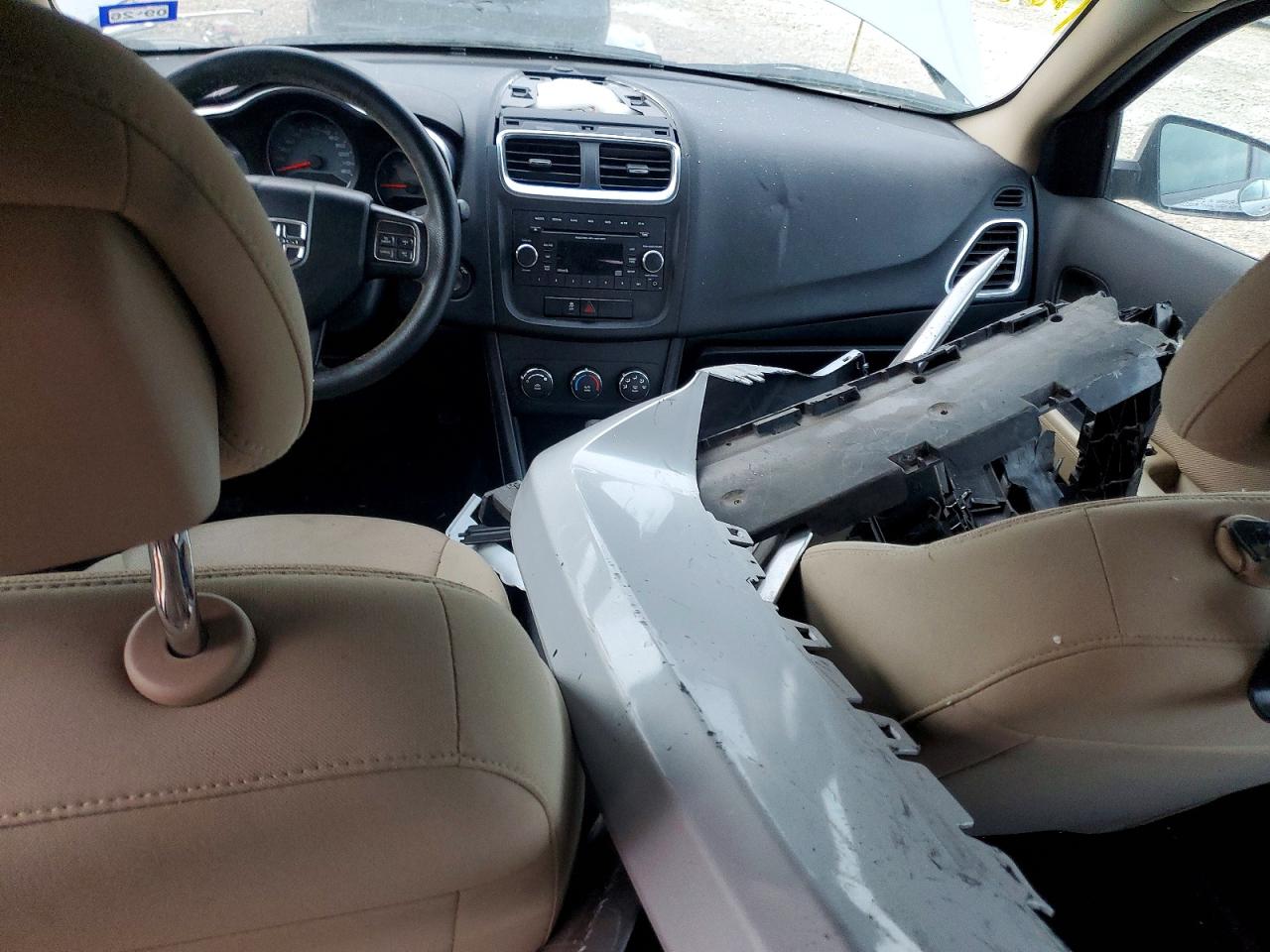 2014 DODGE AVENGER SE photo 8