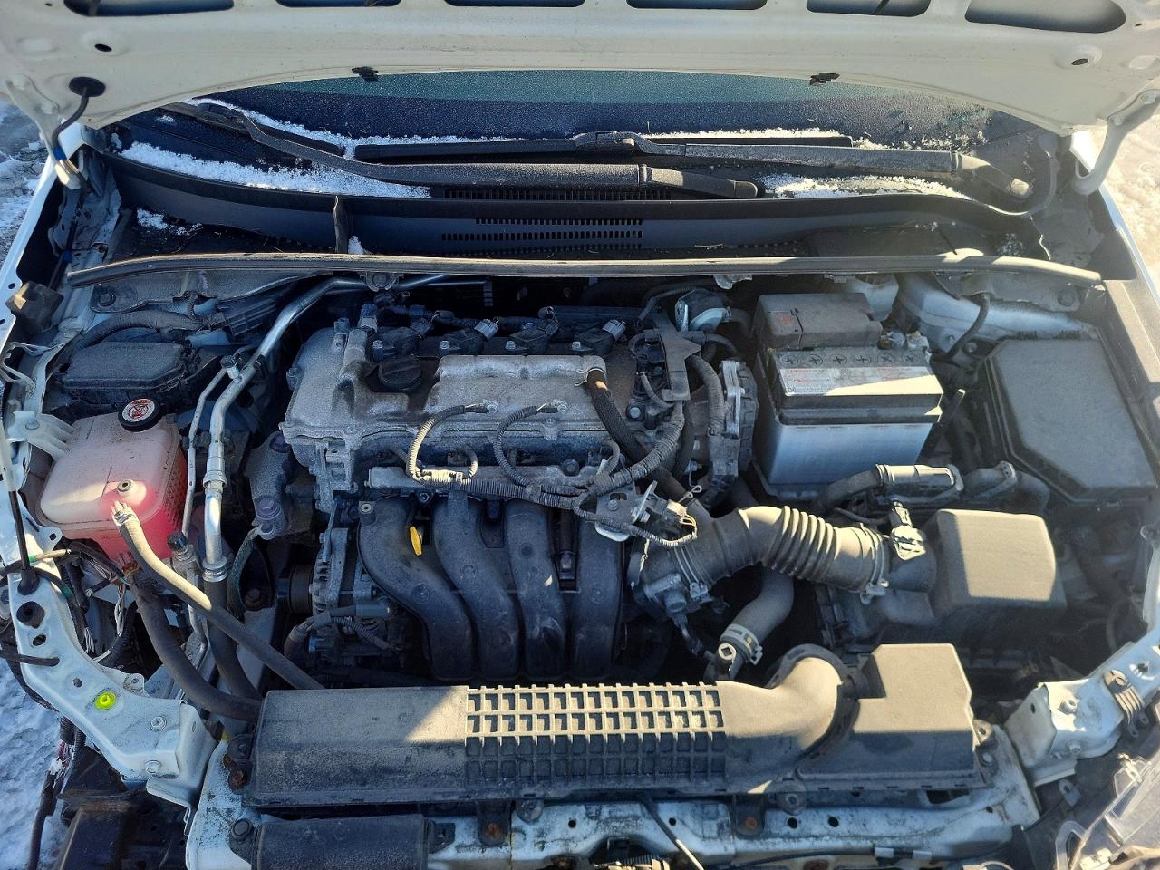 2021 TOYOTA COROLLA LE photo 11