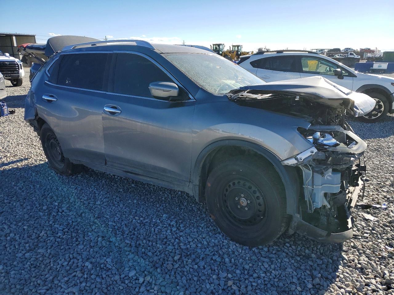 2017 NISSAN ROGUE S photo 4