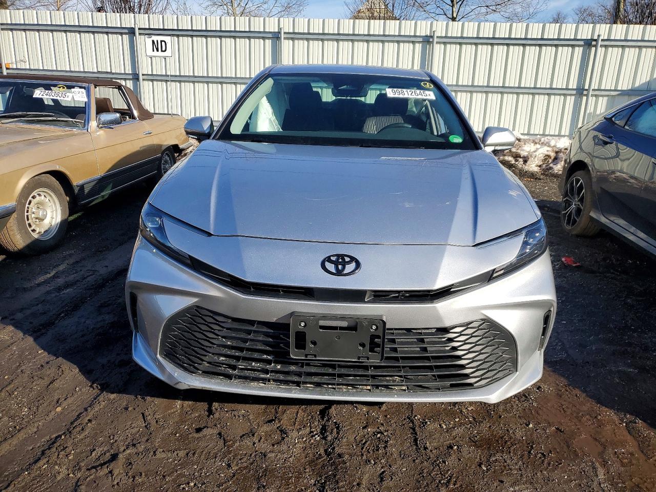 2025 TOYOTA CAMRY XSE photo 13