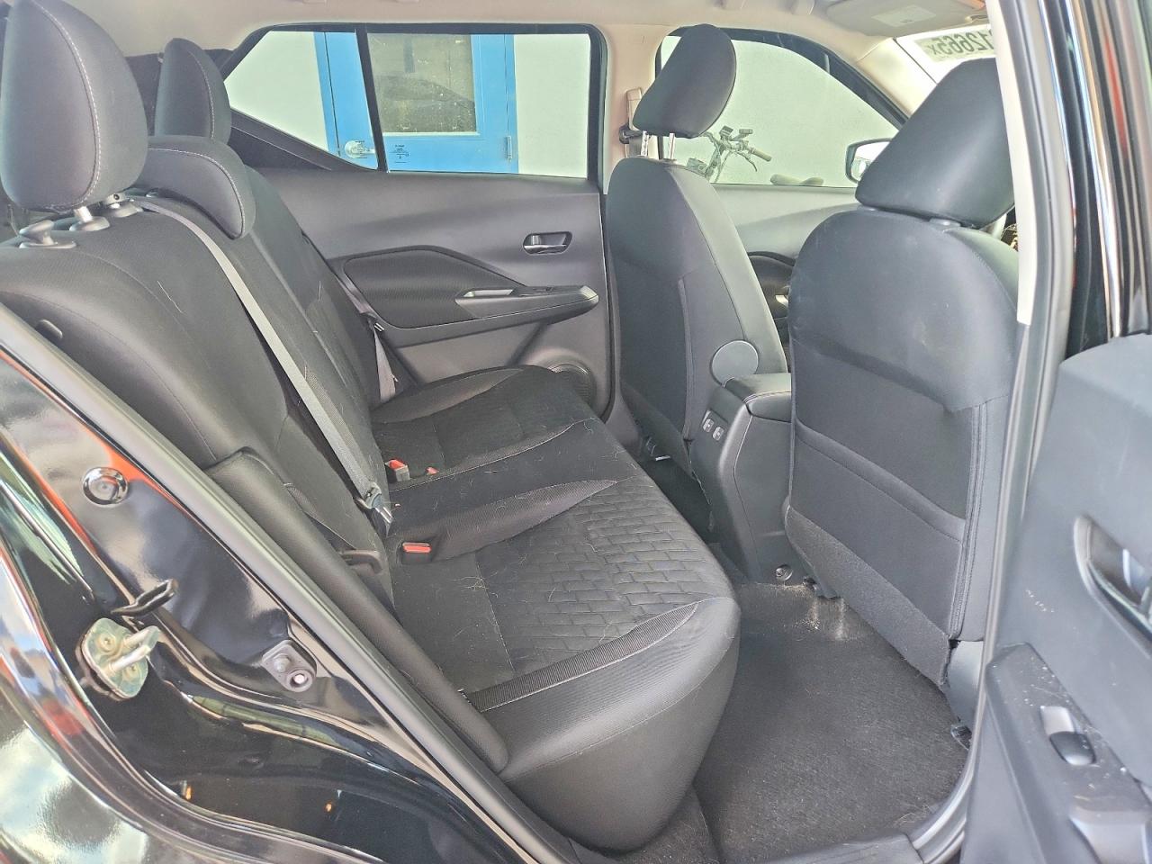 2023 NISSAN KICKS SV photo 10