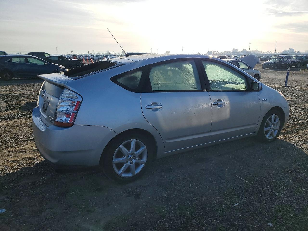 2008 TOYOTA PRIUS photo 3