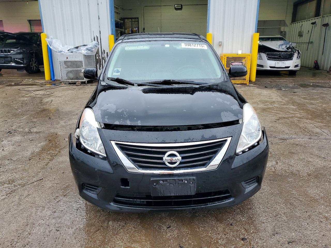 2014 NISSAN VERSA S photo 9