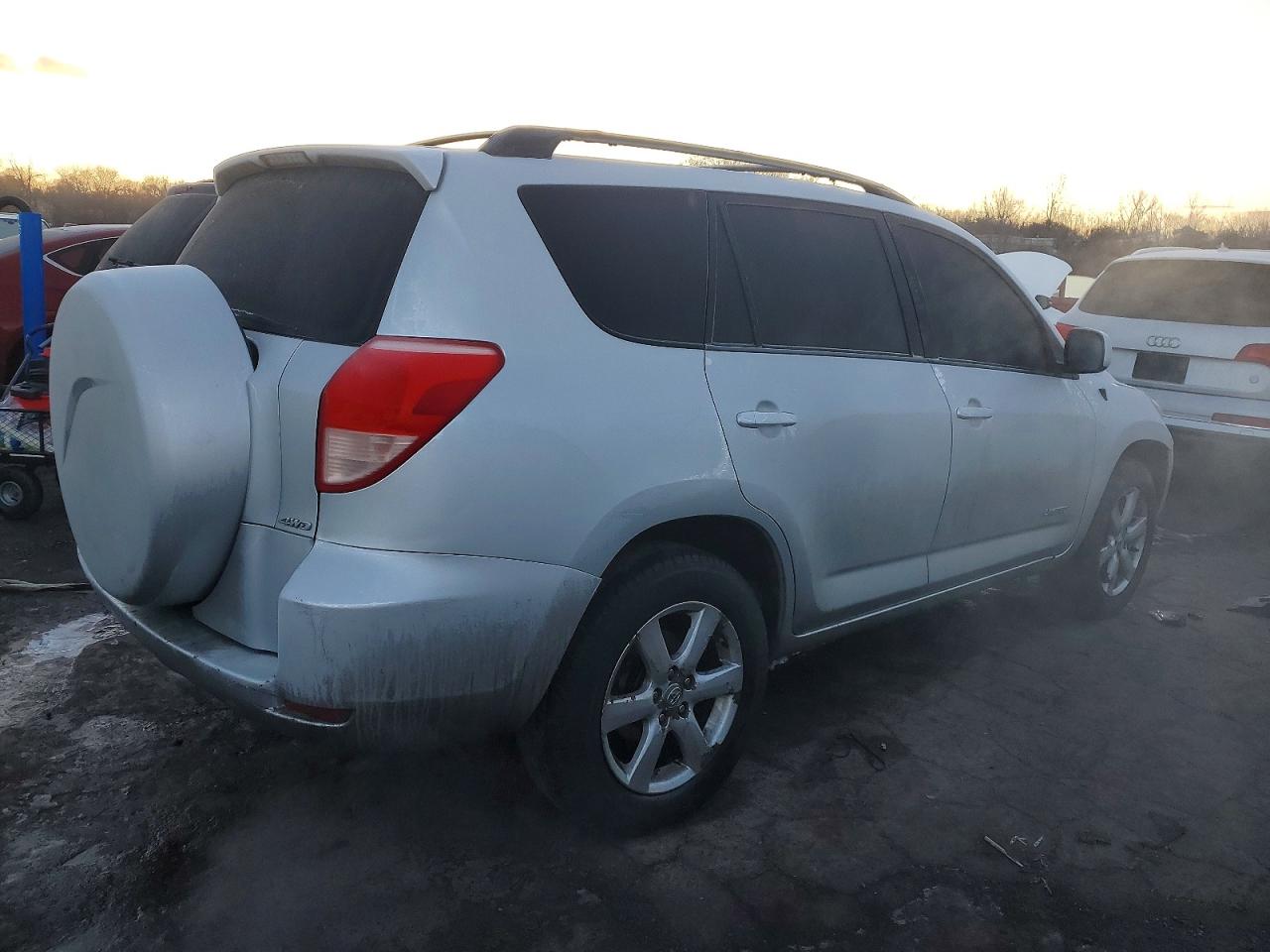 2008 TOYOTA RAV4 LIMITED photo 9