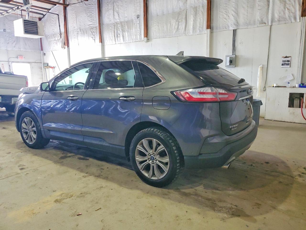 2019 FORD EDGE TITANIUM photo 2
