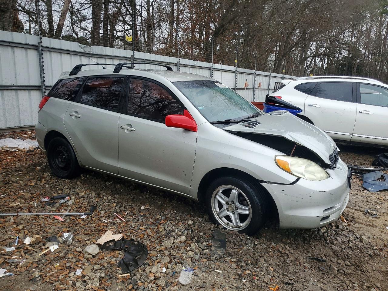 2003 TOYOTA COROLLA MATRIX XR photo 4