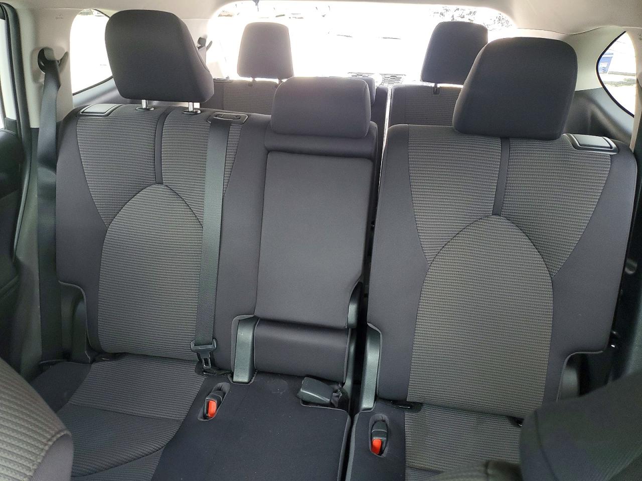 2023 TOYOTA HIGHLANDER L photo 10