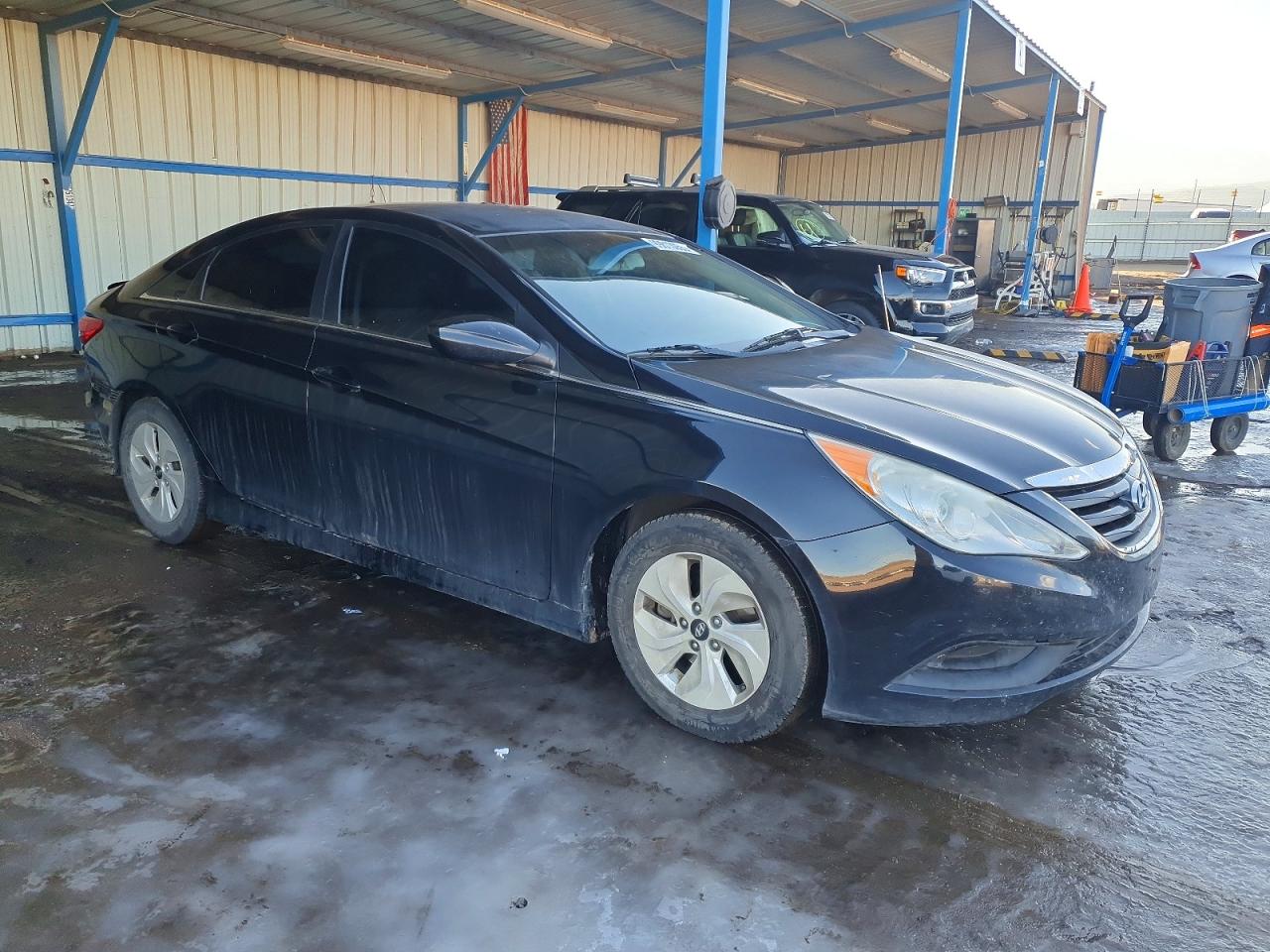 2014 HYUNDAI SONATA GLS photo 4
