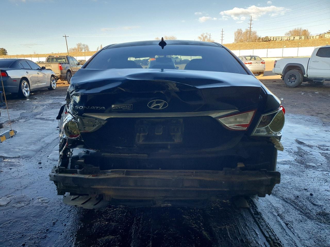 2014 HYUNDAI SONATA GLS photo 6