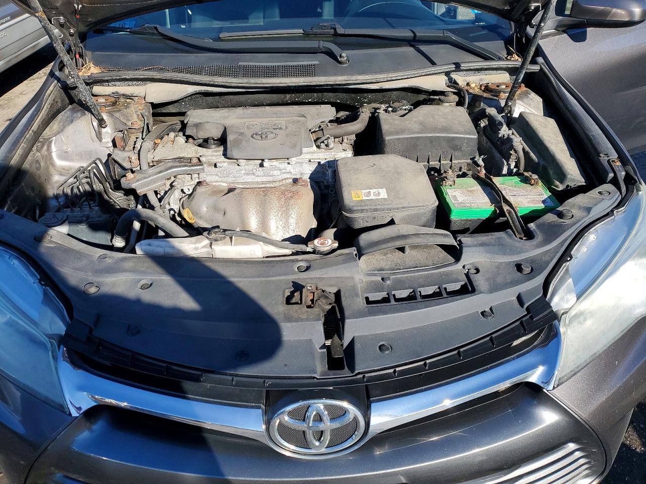 2017 TOYOTA CAMRY LE photo 11