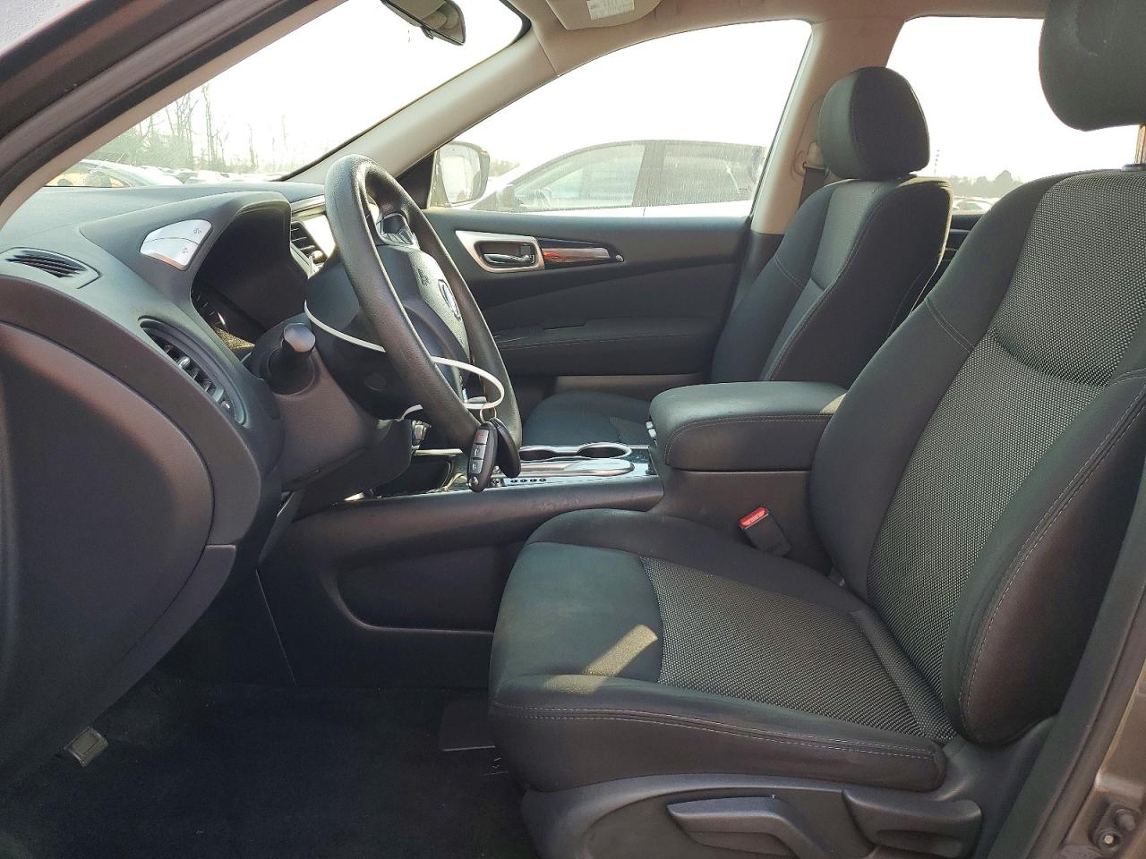 2017 NISSAN PATHFINDER S photo 7