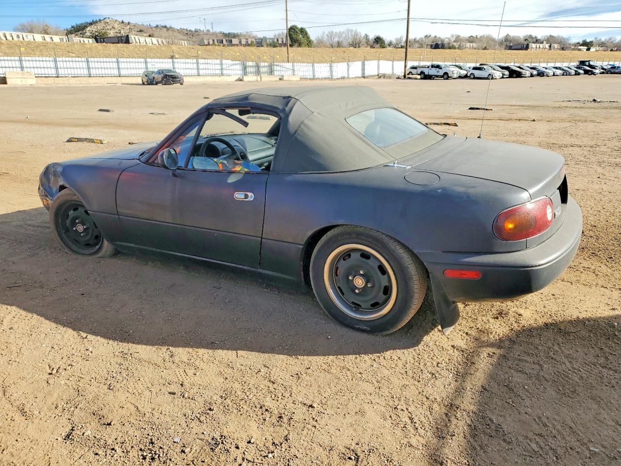 1995 MAZDA MX-5 MIATA photo 2