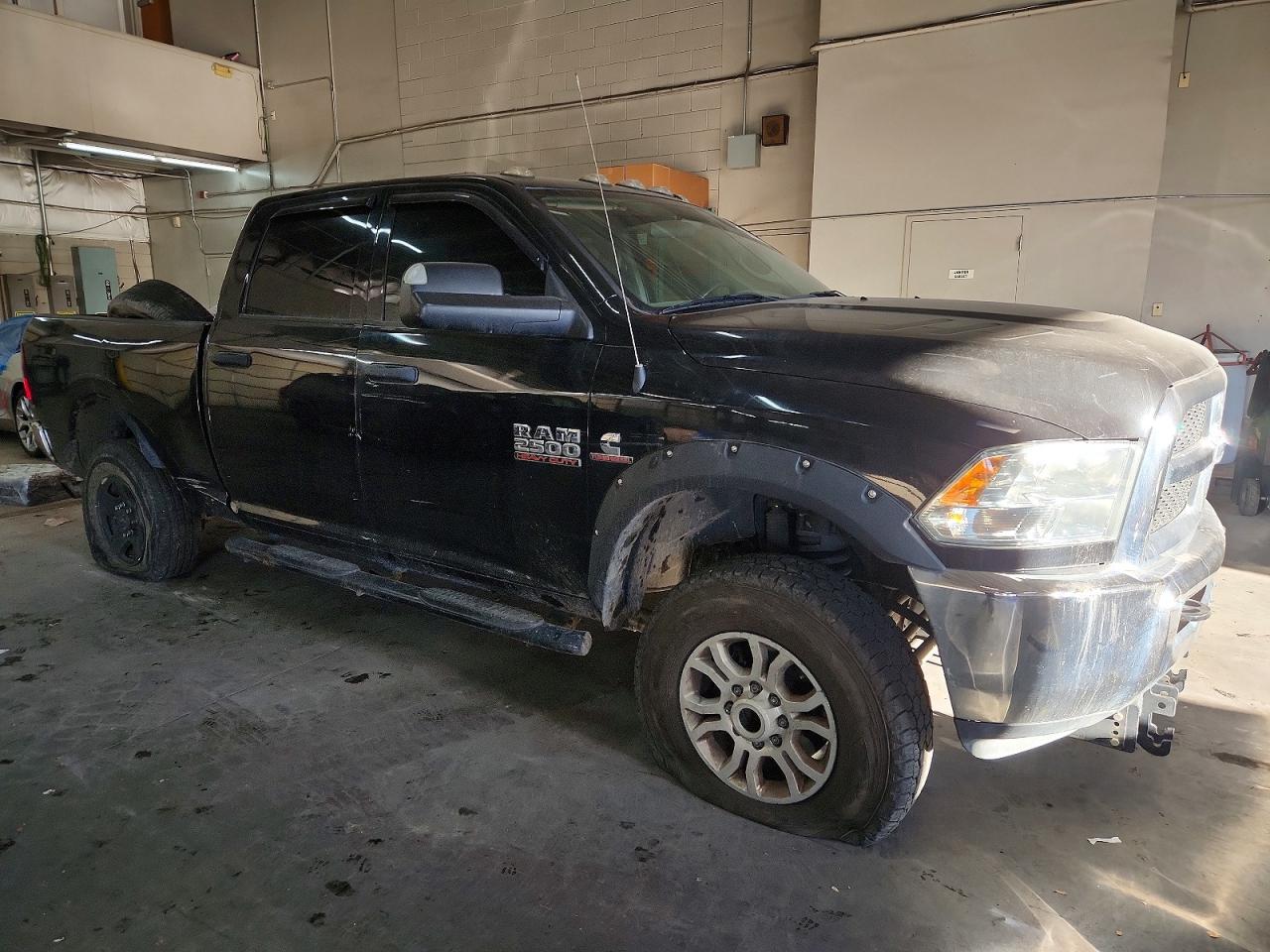 2018 RAM 2500 ST photo 4