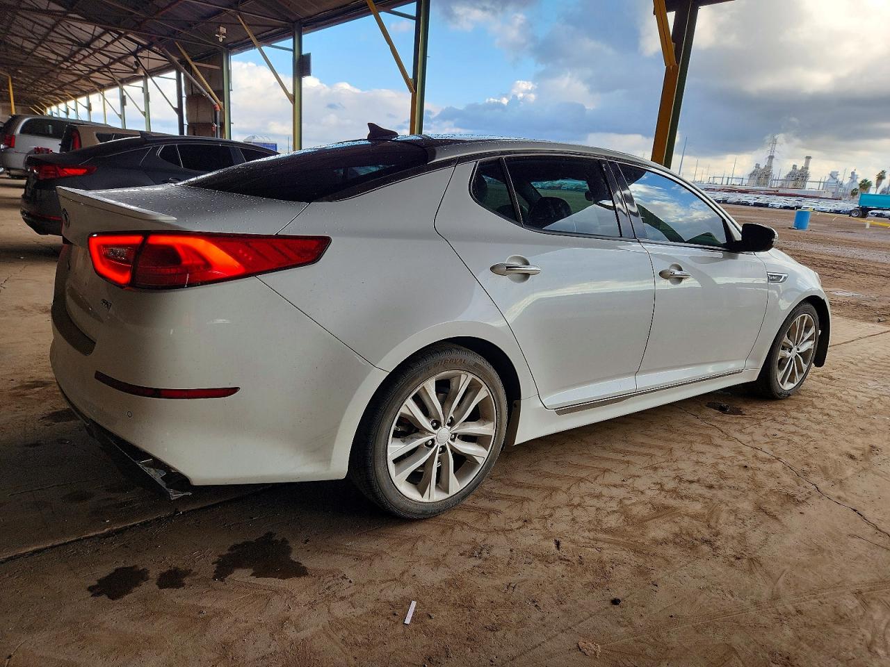 2014 KIA OPTIMA SX photo 3