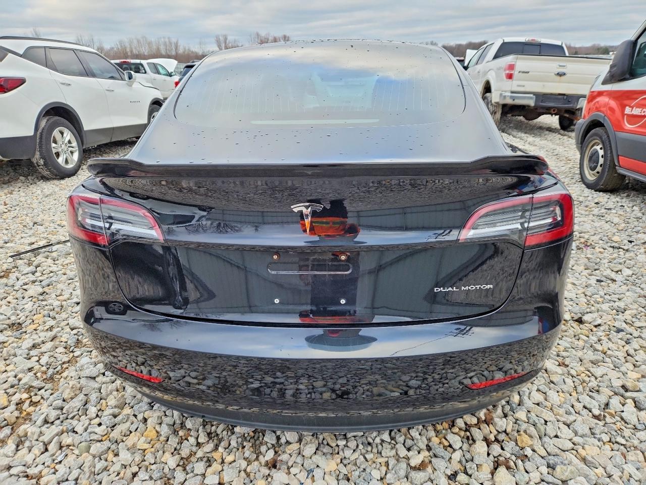 2018 TESLA MODEL 3 photo 6