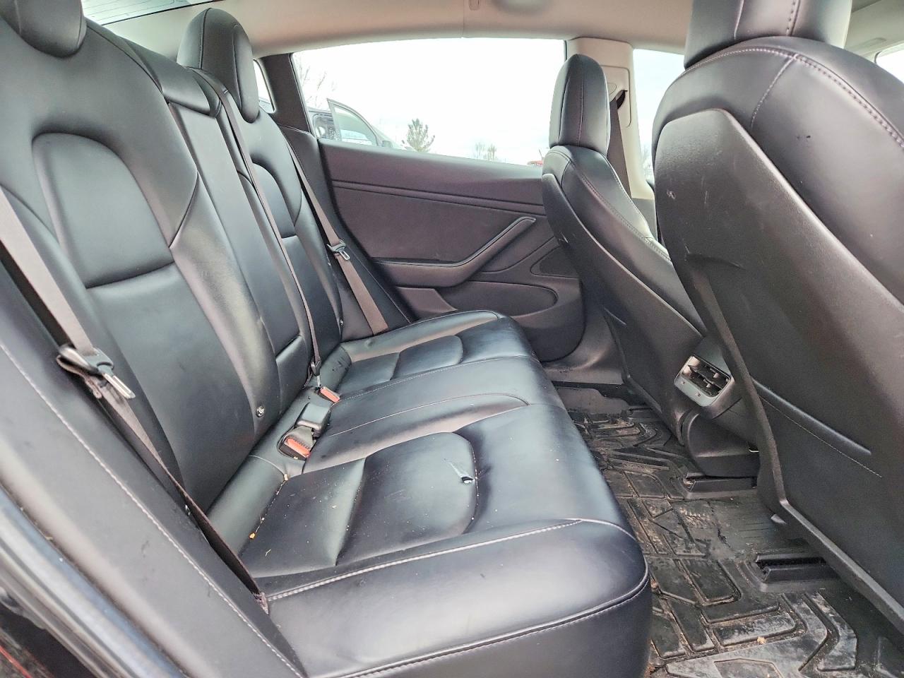 2018 TESLA MODEL 3 photo 10