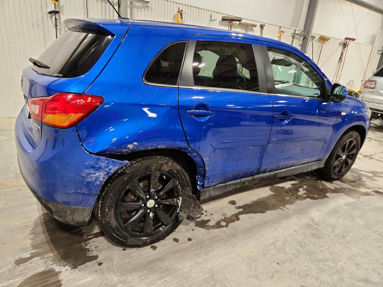 2015 MITSUBISHI OUTLANDER SPORT SE photo 5