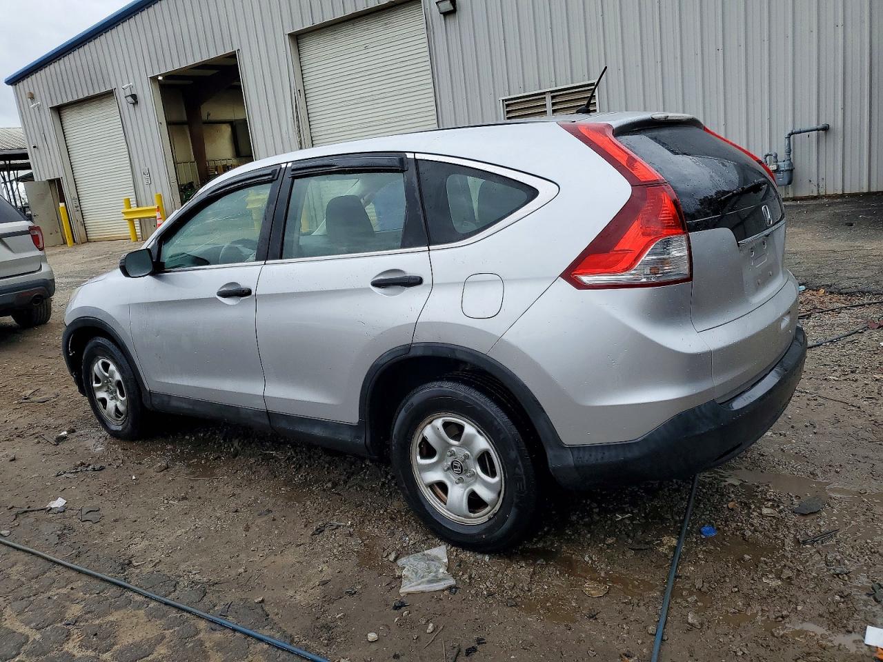 2013 HONDA CR-V LX photo 2
