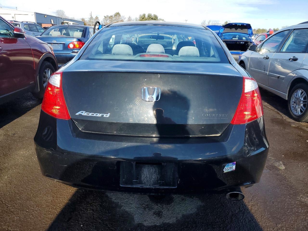 2010 HONDA ACCORD LX photo 6