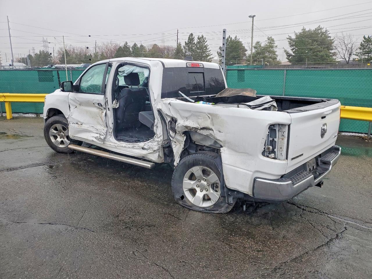 2021 RAM 1500 BIG HORN/LONE STAR photo 2