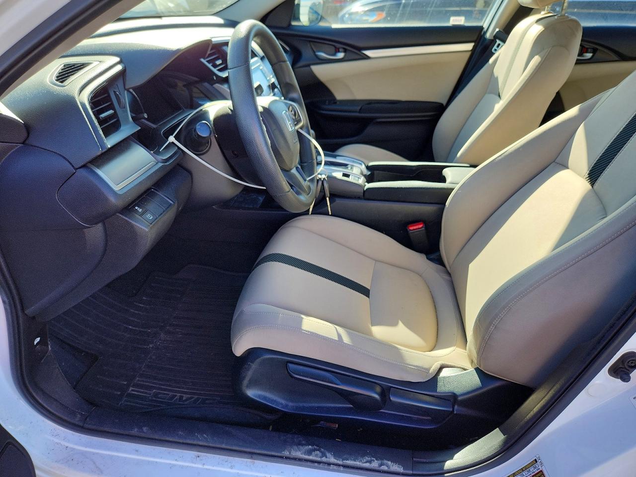 2016 HONDA CIVIC LX photo 7