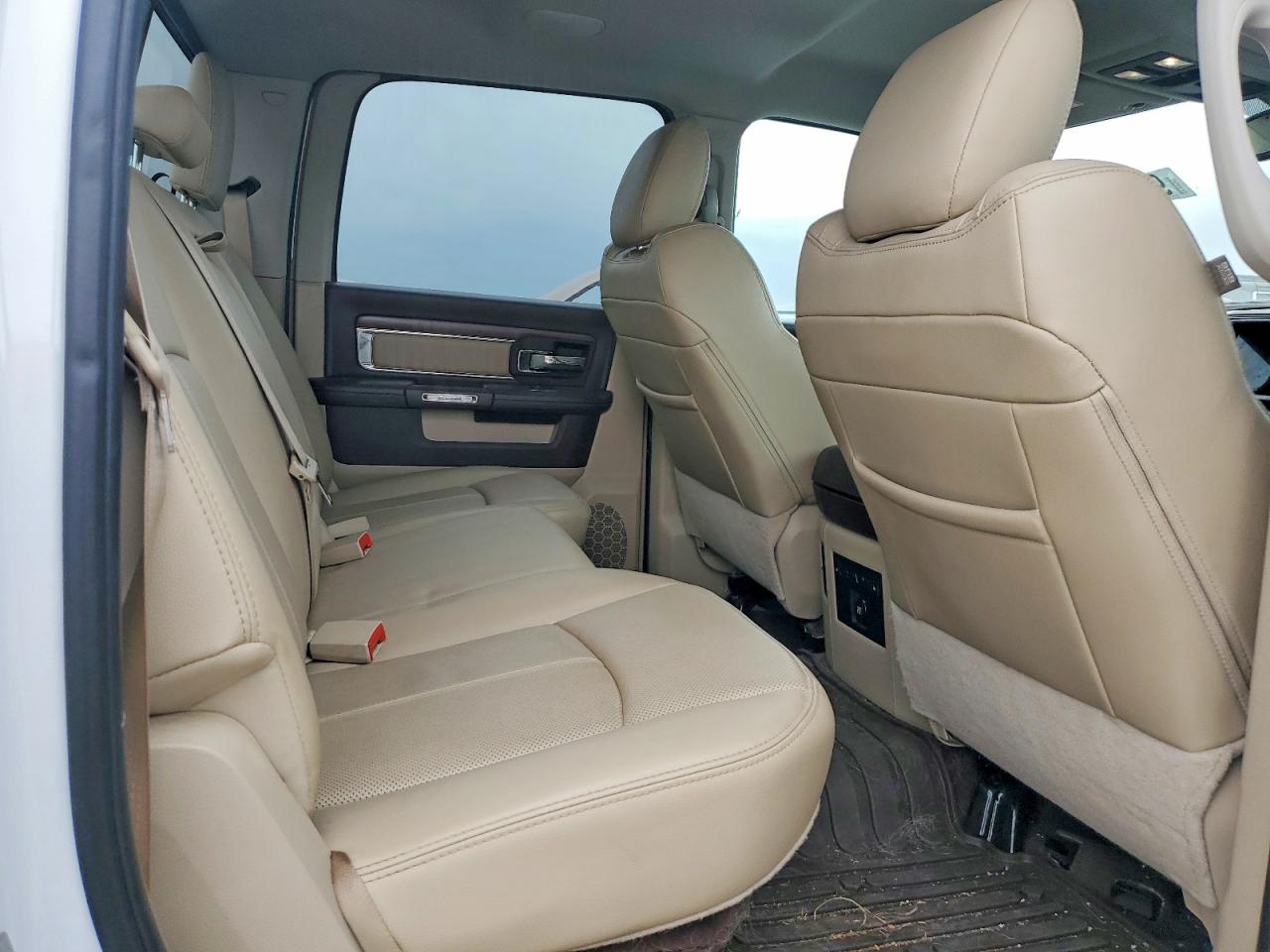 2018 RAM 1500 LARAMIE photo 10