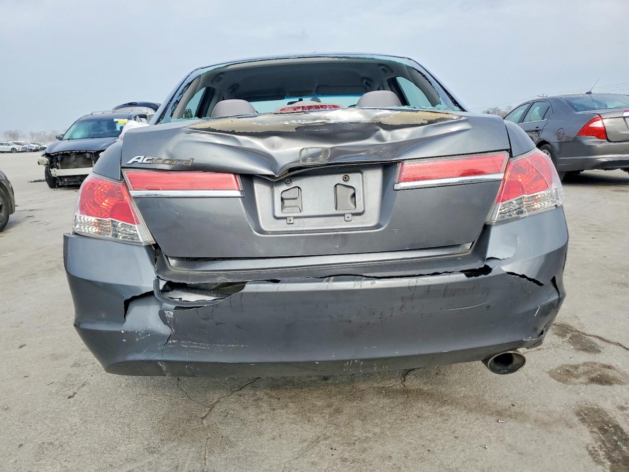 2012 HONDA ACCORD LXP photo 6