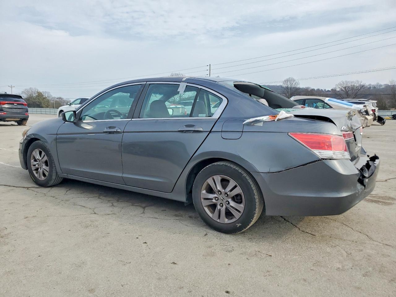 2012 HONDA ACCORD LXP photo 2