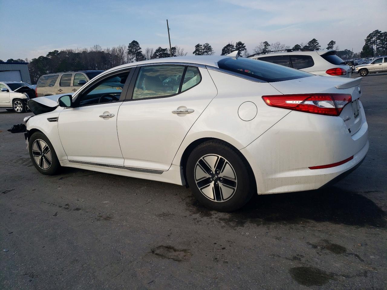 2013 KIA OPTIMA HYBRID photo 2