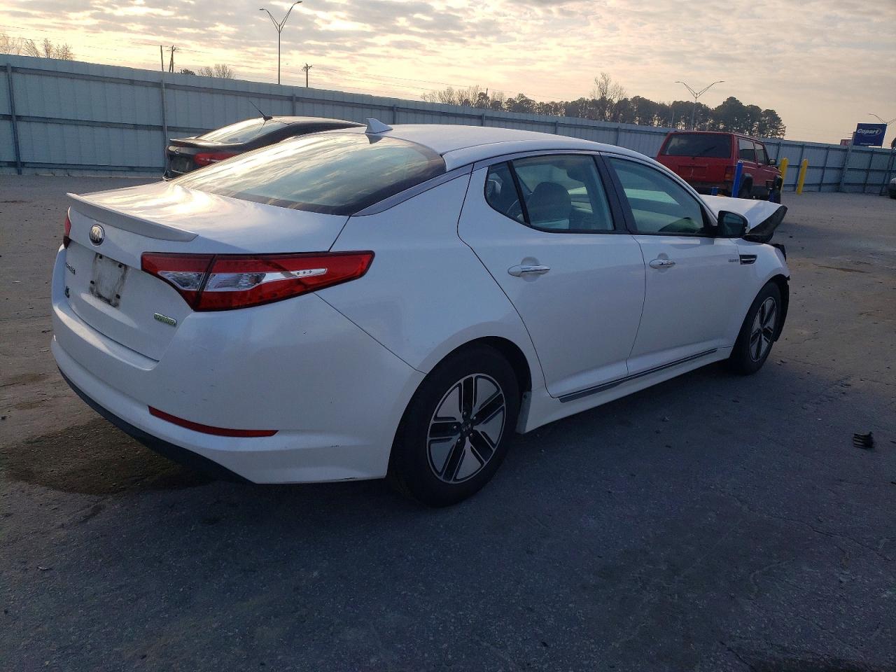2013 KIA OPTIMA HYBRID photo 3