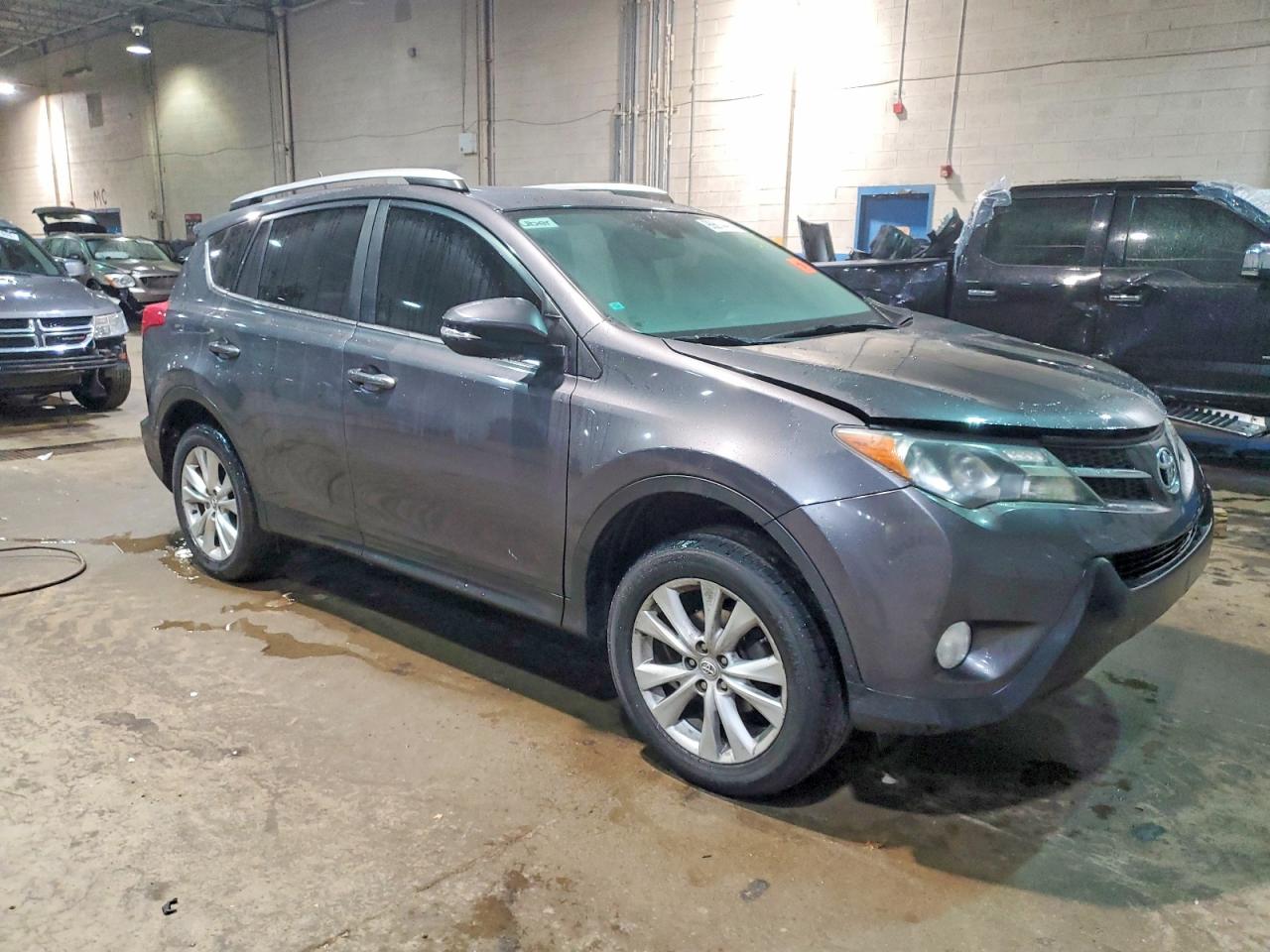 2015 TOYOTA RAV4 LIMITED photo 4