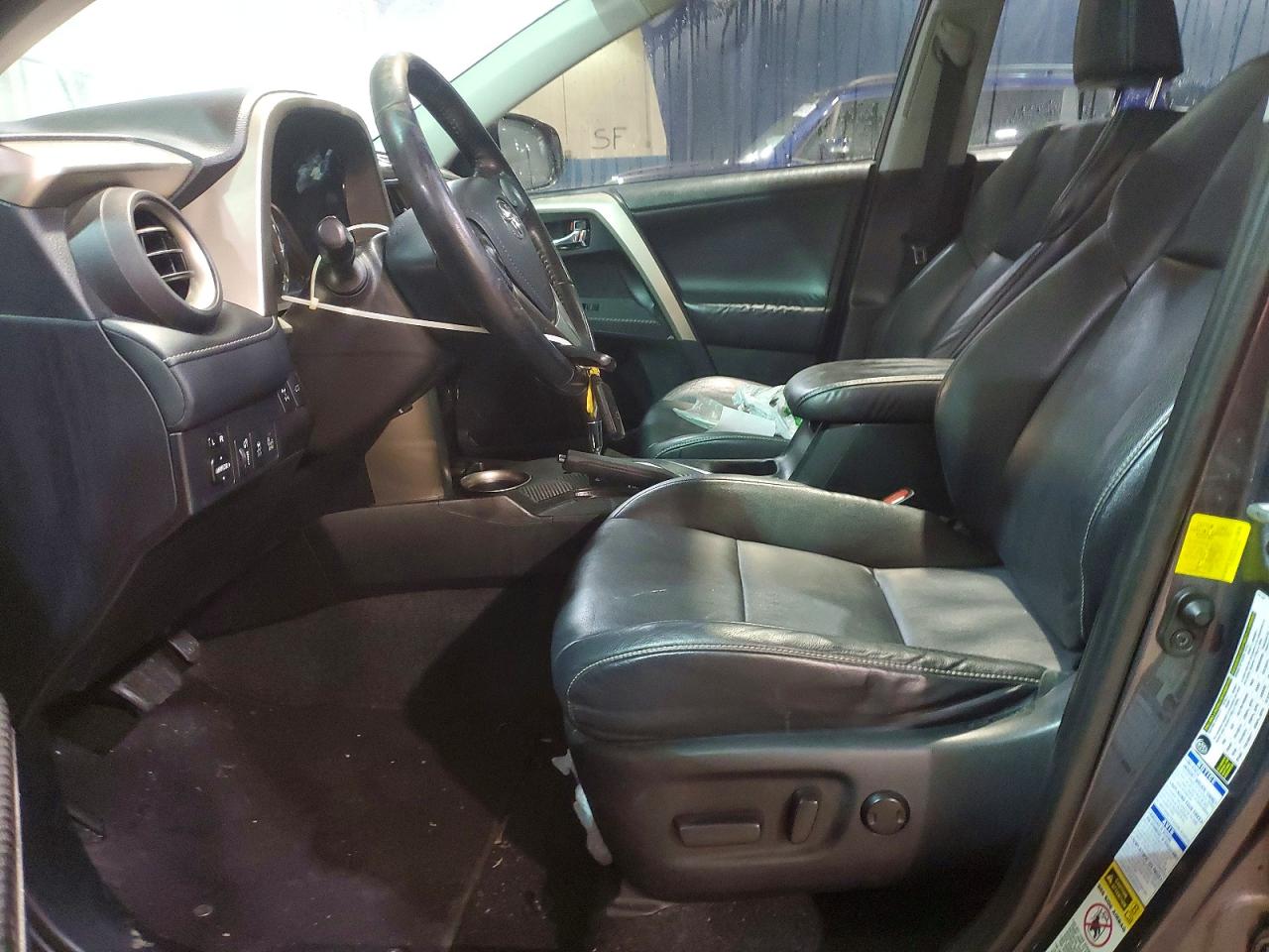 2015 TOYOTA RAV4 LIMITED photo 7