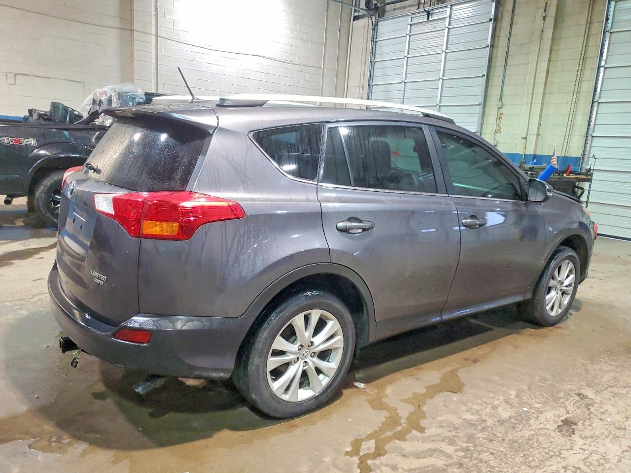 2015 TOYOTA RAV4 LIMITED photo 3
