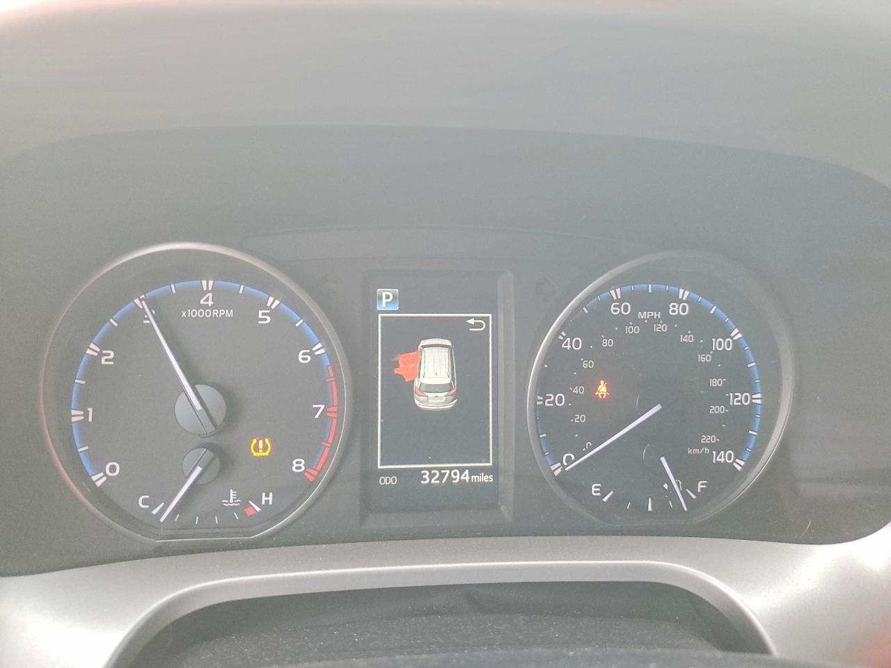 2017 TOYOTA RAV4 LE photo 9
