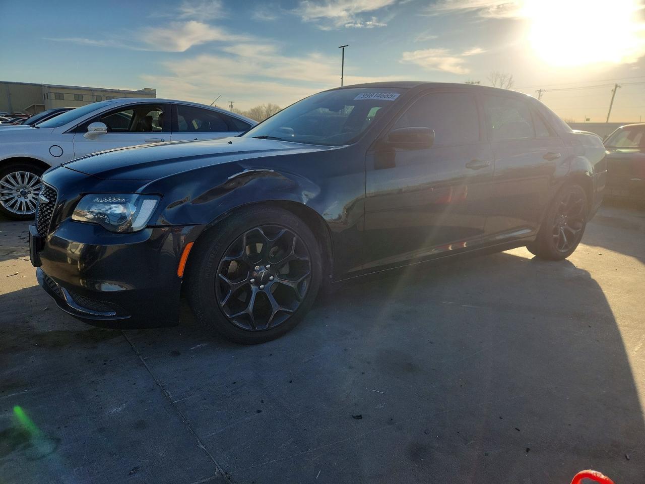2019 CHRYSLER 300