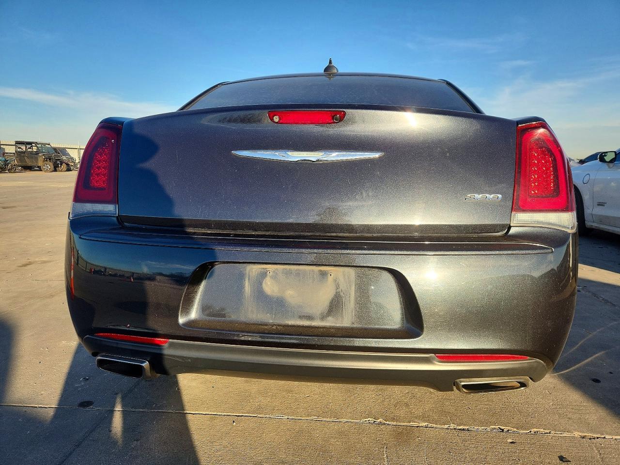 2019 CHRYSLER 300 TOURING photo 6