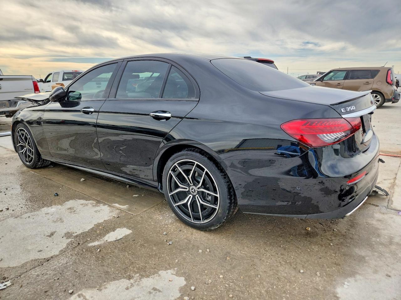 2021 MERCEDES-BENZ E 350 photo 2