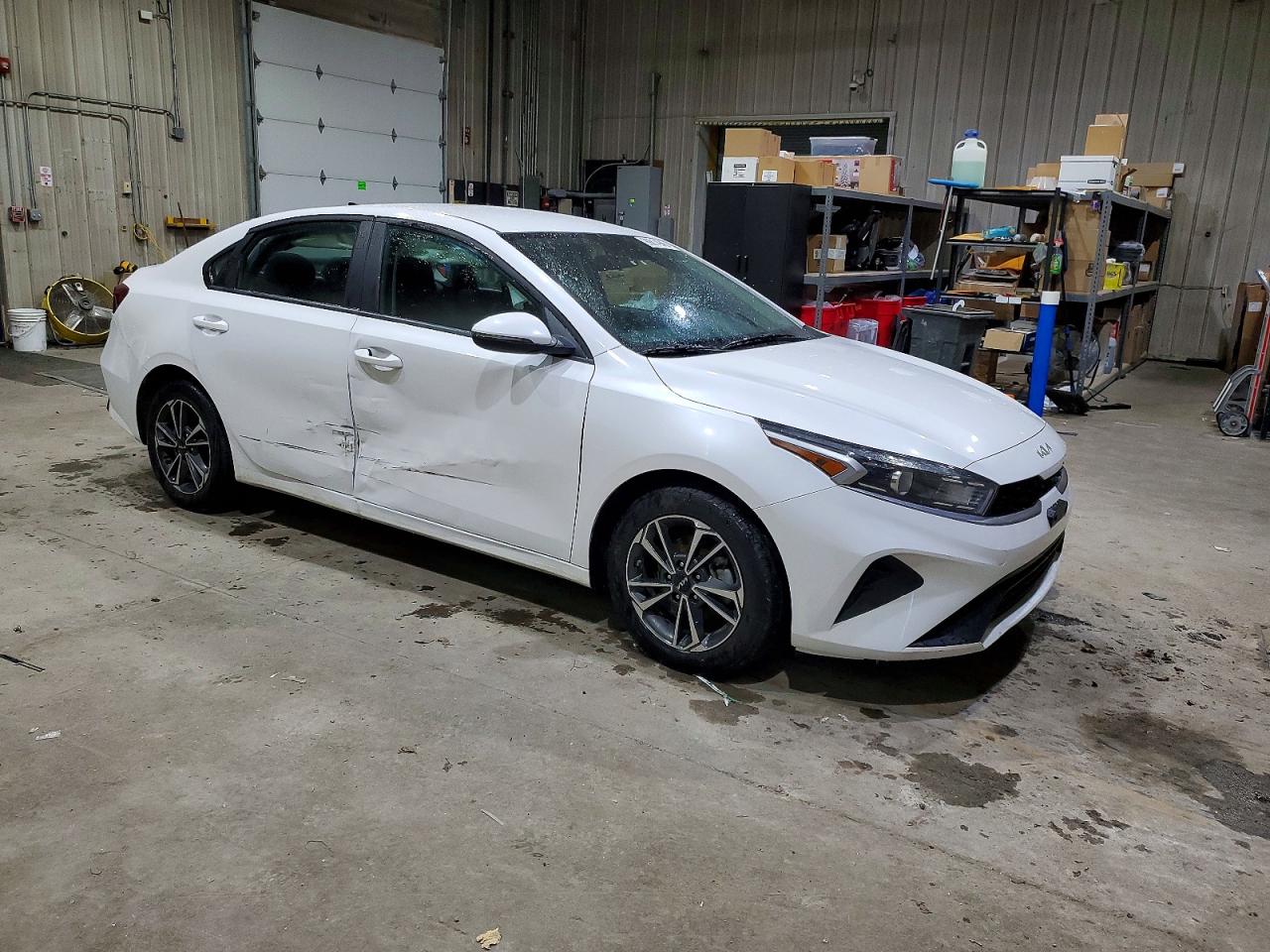 2024 KIA FORTE LXS photo 7