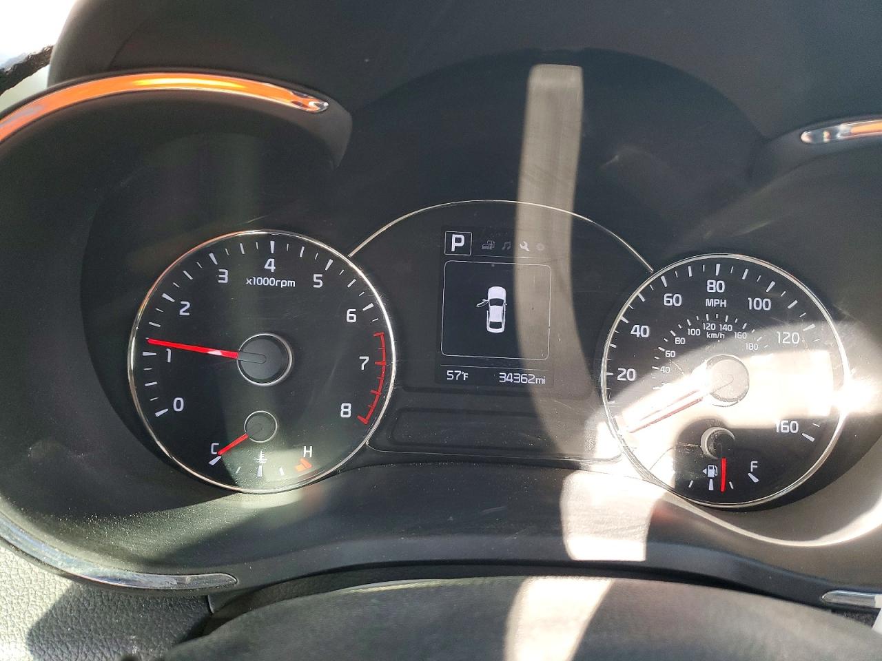 2017 KIA FORTE LX photo 9