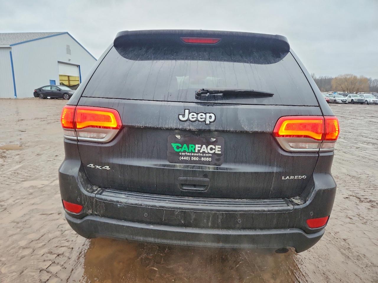 2019 JEEP GRAND CHEROKEE LAREDO photo 6