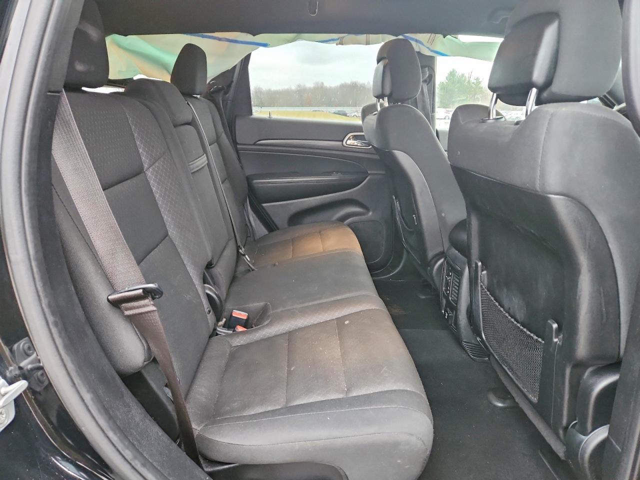 2019 JEEP GRAND CHEROKEE LAREDO photo 11